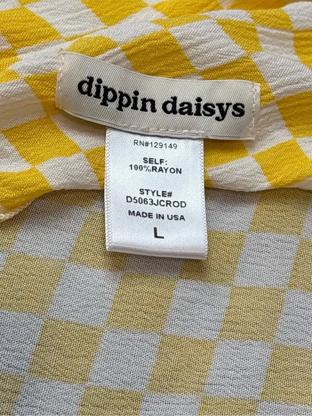 Dippin daisys nomad sarong, yellow checkered pattern. Size small